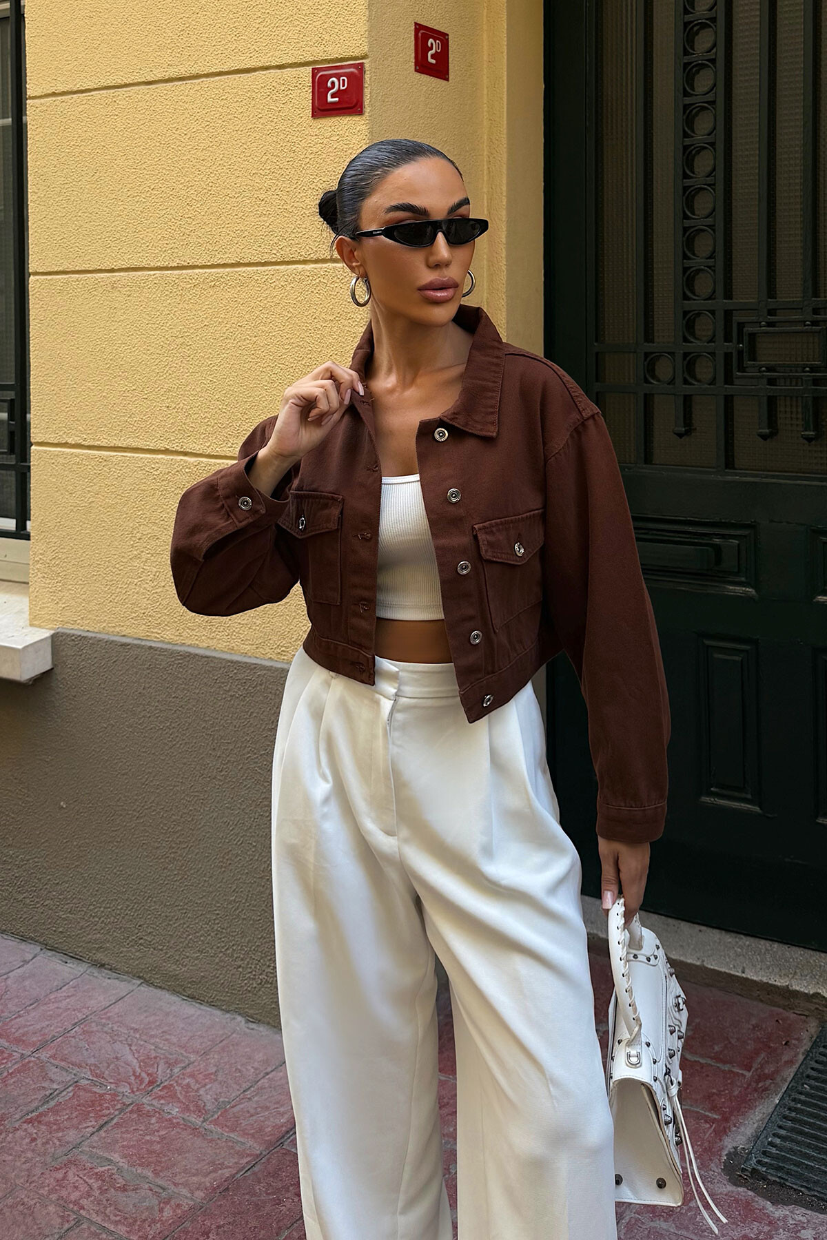 Kahverengi Çift Cep Denim Crop Ceket