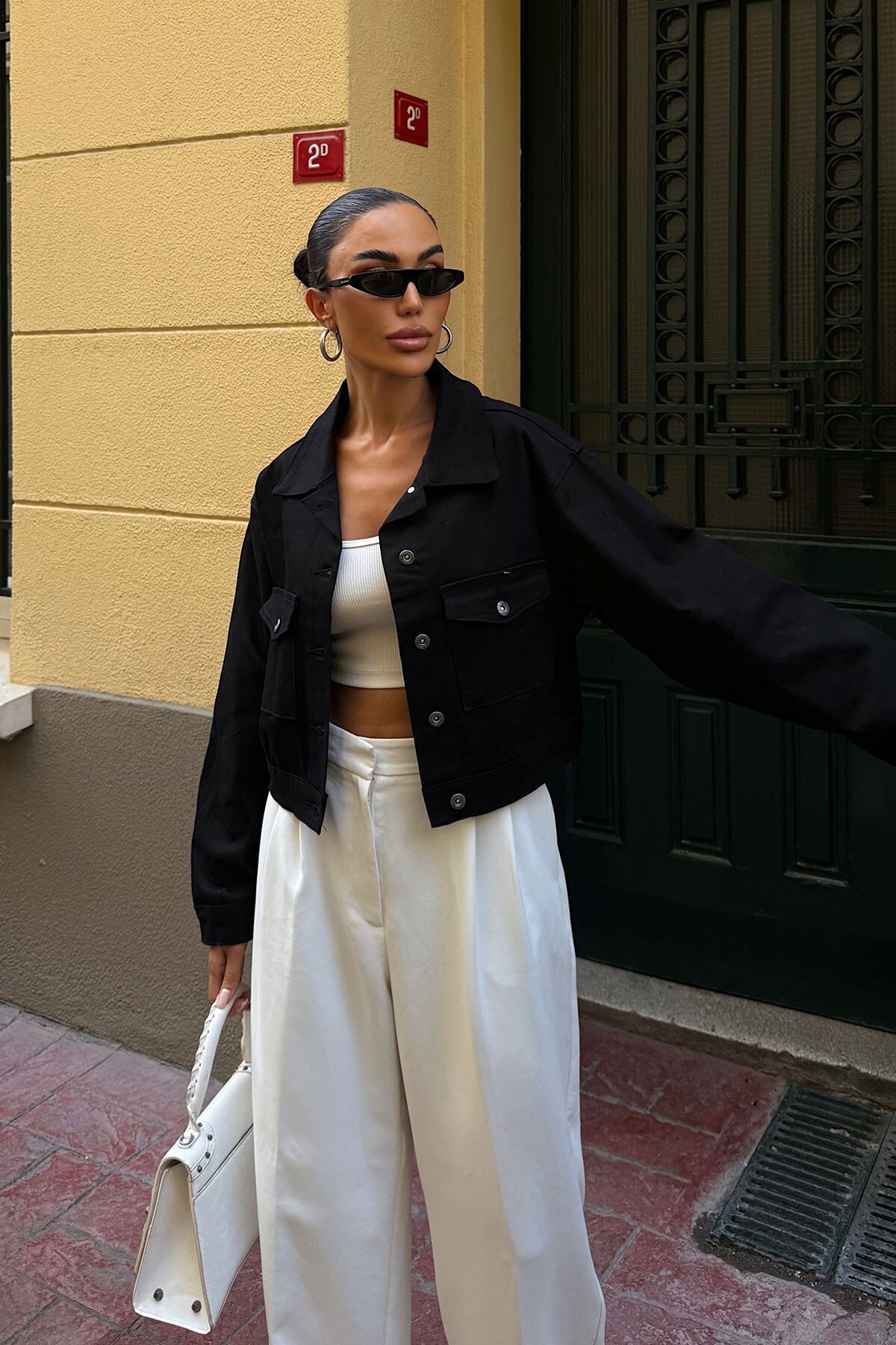 Siyah Çift Cep Denim Crop Ceket