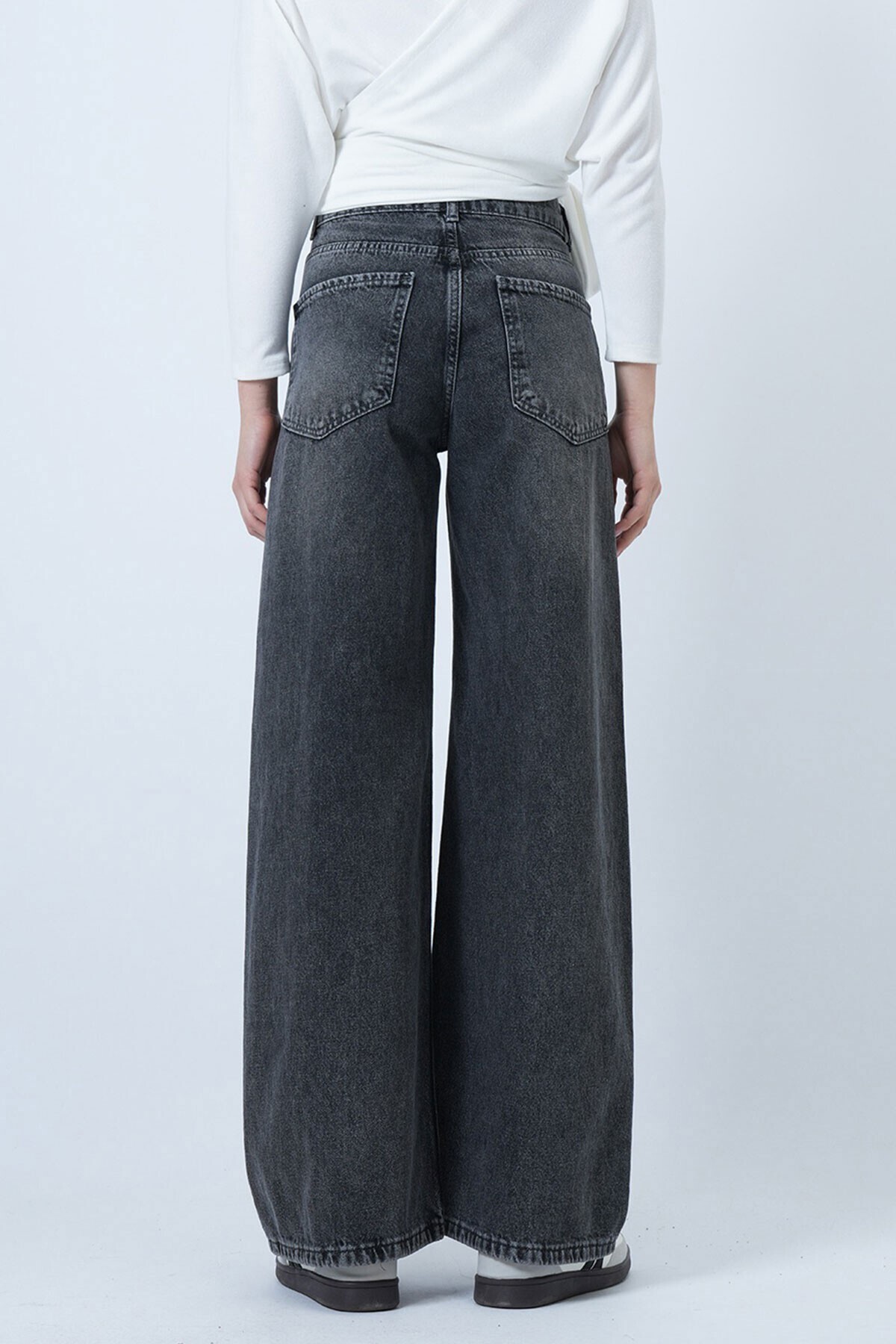 Gri Yüksek Bel 5 Cepli Baggy Jean