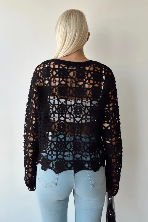 Siyah Bisiklet Yaka Tığ Işi Dantel Bluz BCEQ-239009