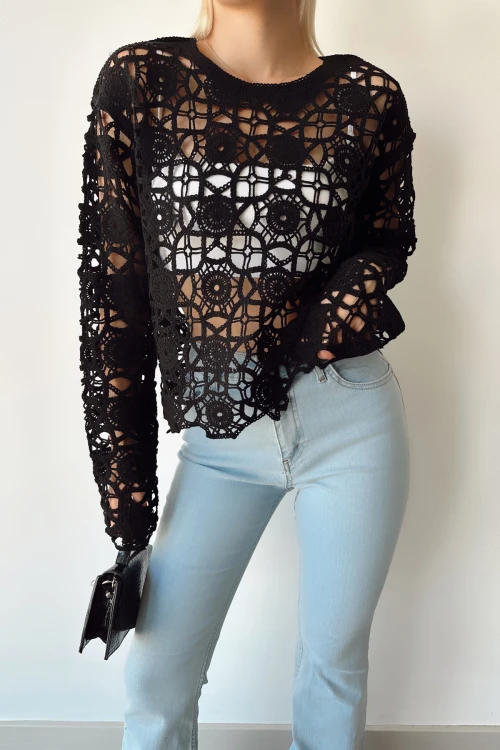 Siyah Bisiklet Yaka Tığ Işi Dantel Bluz BCEQ-239009