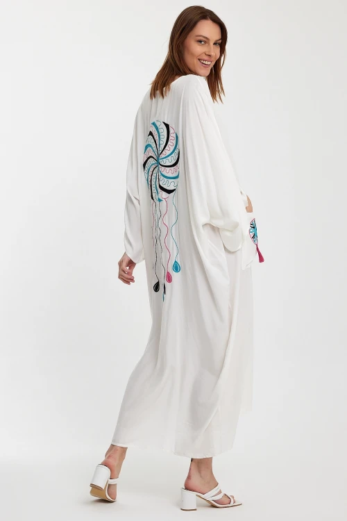 Maxi Boy Beyaz Çift Cepli Nakış İşlemeli Uzun Salaş Dokuma Gömlek Elbise BCVL-24948