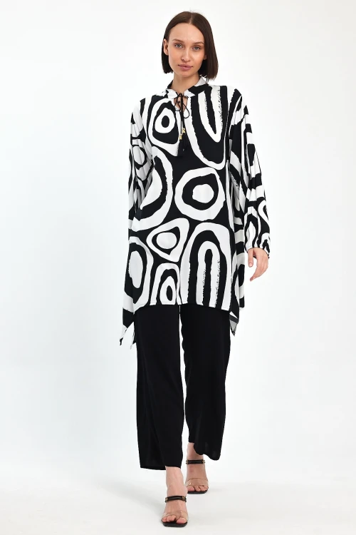 Maxi Boy Siyah Beyaz Geometrik Desenli Pantolon Ve Uzun Tunik Alt Üst Takım BCVL-241017