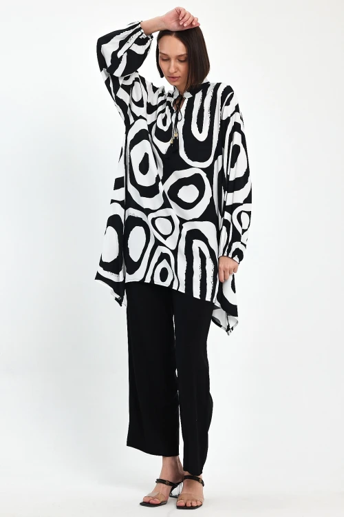 Maxi Boy Siyah Beyaz Geometrik Desenli Pantolon Ve Uzun Tunik Alt Üst Takım BCVL-241017