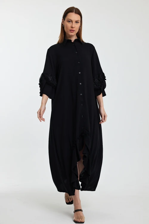 Maxi Boy Siyah Hakim Yaka Güpür Detaylı Uzun Boy Dokuma Gömlek Elbise BCVL-24S50