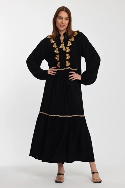 Maxi Boy Siyah Nakış İşlemeli Uzun Boy Dokuma Elbise BCVL-241005