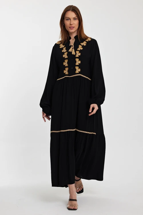 Maxi Boy Siyah Nakış İşlemeli Uzun Boy Dokuma Elbise BCVL-241005