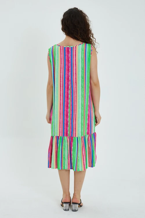 Maxi Boy Yeşil Bisiklet Yaka Desenli Eteği Volanlı Sıfır Kol Elbise BCVL-24968