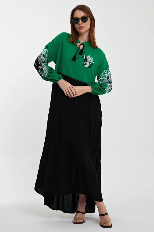 Maxi Boy Yeşil Hakim Yaka Nakış İşlemeli Renk Bloklu Uzun Boy Gömlek Elbise BCVL-24996