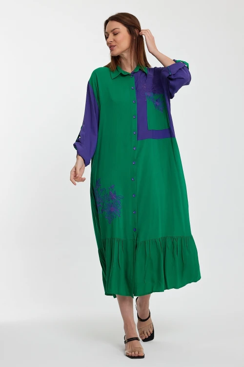 Maxi Boy Yeşil Renk Bloklu Nakış İşlemeli Uzun Boy Dokuma Gömlek Elbise BCVL-241000