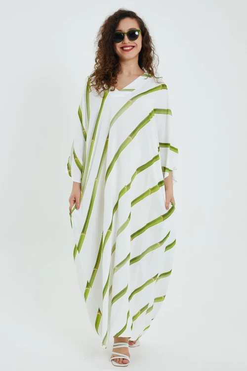 Maxi Boy Yeşil V Yaka Çizgili Sırtı Baskılı Salaş Dokuma Elbise BCVL-24932