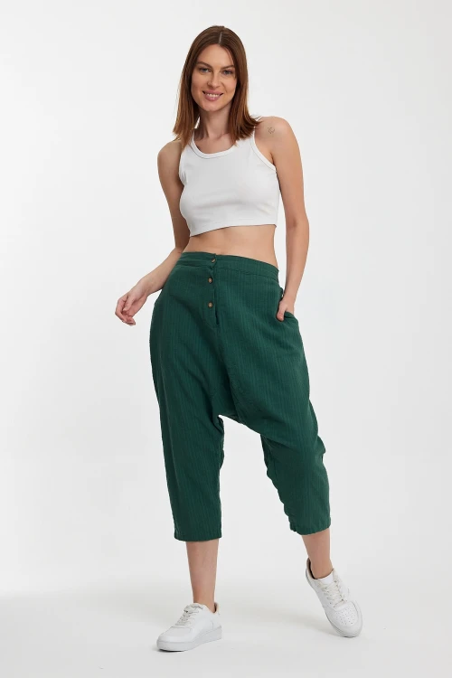 Zümrüt Yeşili Çift Cepli Düğme Detaylı Düşük Ağ Şalvar Pantolon