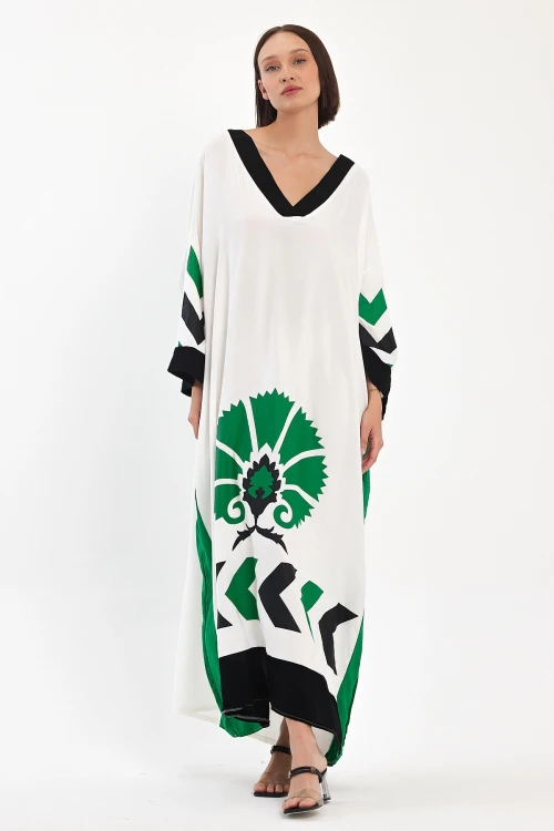 Maxi Boy Beyaz Baskılı Dokuma Viscon Elbise BCVL-251034