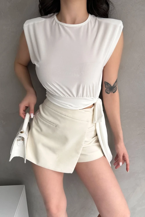 Beyaz Omuzu Vatkalı Beli Kuşaklı Bluz BCDF-252160