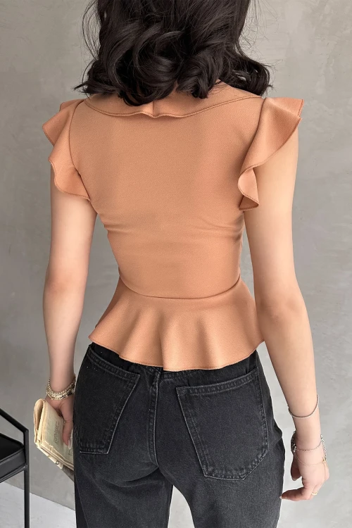 Bisküvi Yakası Ve Kolları Volanlı Crep Bluz BCDF-252161