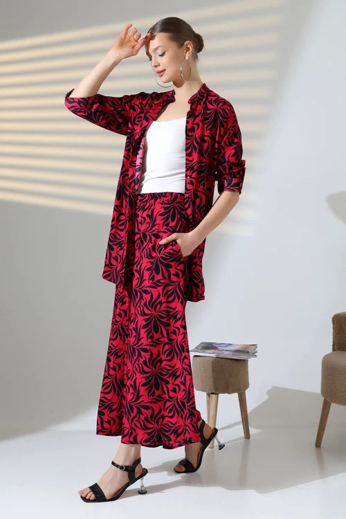 Fuşya Hakim Yaka Gömlek Ve Rahat Kesim Pantolon Dokuma Alt Üst Takım