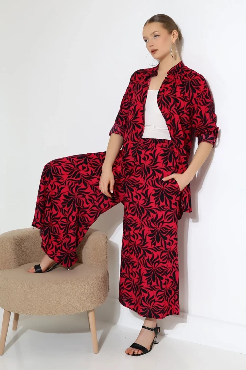 Fuşya Hakim Yaka Gömlek Ve Rahat Kesim Pantolon Dokuma Alt Üst Takım