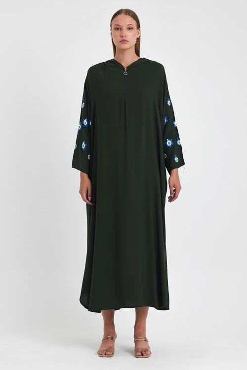 Maxi Boy Haki Kapüşonlu Nakış İşlemeli Örme Viscon Elbise BCVL-25981