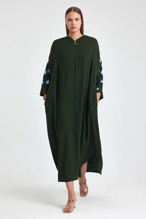 Maxi Boy Haki Kapüşonlu Nakış İşlemeli Örme Viscon Elbise BCVL-25981