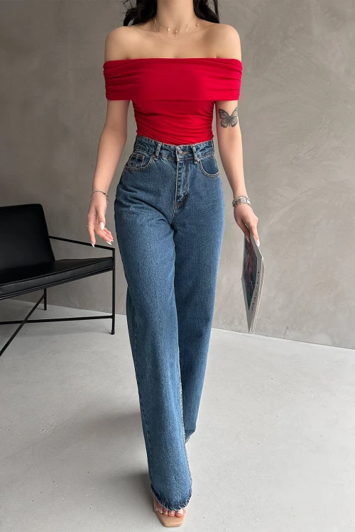 Kırmızı Madonna Yaka Buzzy Bluz BCDF-252158