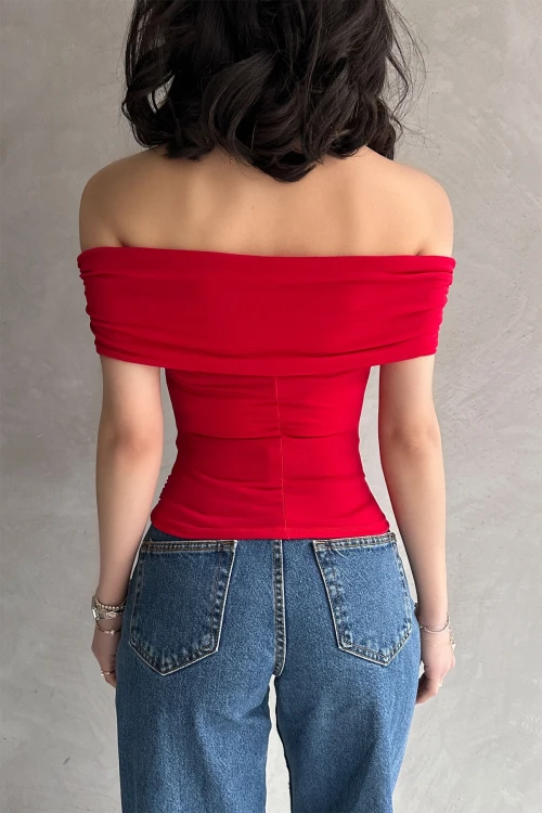 Kırmızı Madonna Yaka Buzzy Bluz BCDF-252158