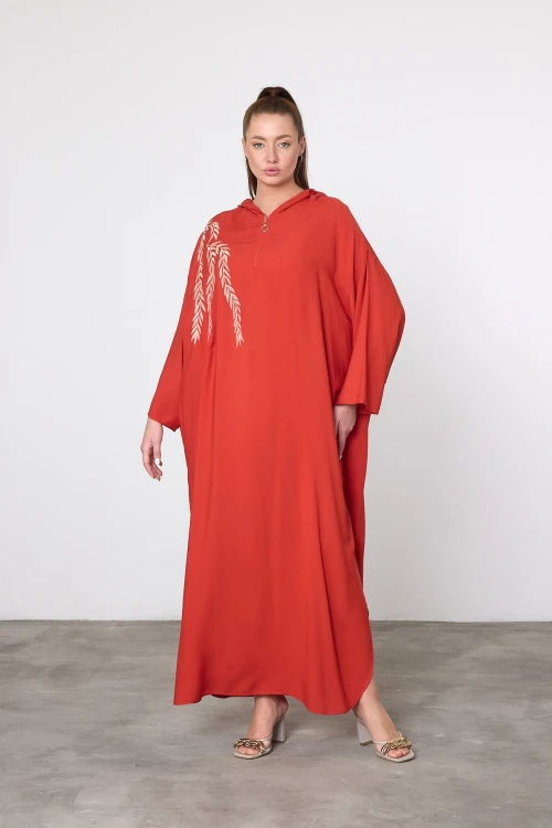 Maxi Boy Kırmızı Nakış İşlemeli Örme Viscon Elbise BCVL-25V037