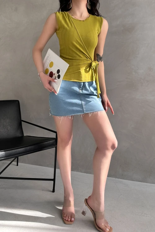 Olive Askılı Önü Kruvaze Bağlamalı Bluz BCDF-252180