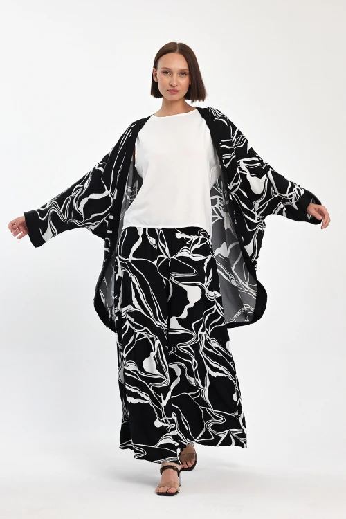 Maxi Boy Siyah Baskılı Kimono Ve Pantolon Dokuma Viscon Alt Üst Takım BCVL-251068
