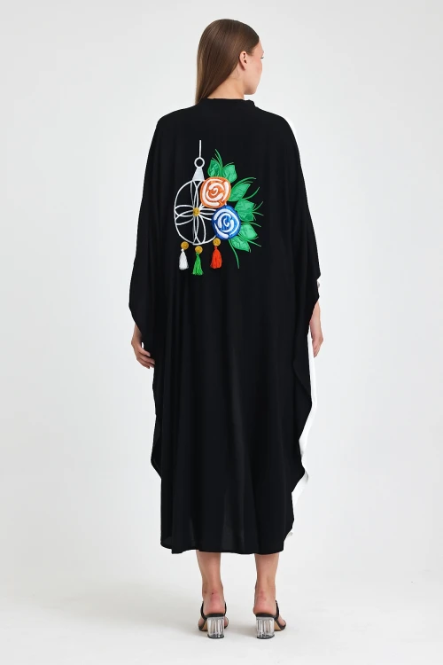 Maxi Boy Siyah Beyaz Nakış İşlemeli Dokuma Viscon Elbise BCVL-25993-1