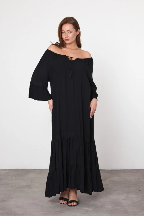 Maxi Boy Siyah Kayık Yaka Dokuma Viscon Elbise BCVL-25973