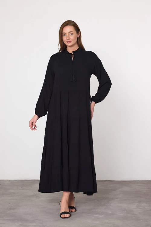 Maxi Boy Siyah Katkat Volanlı Dokuma Viscon Elbise BCVL-25V032