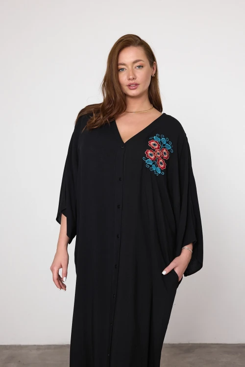 Siyah Nakış İşlemeli Maxi Boy Dokuma Viscon Elbise