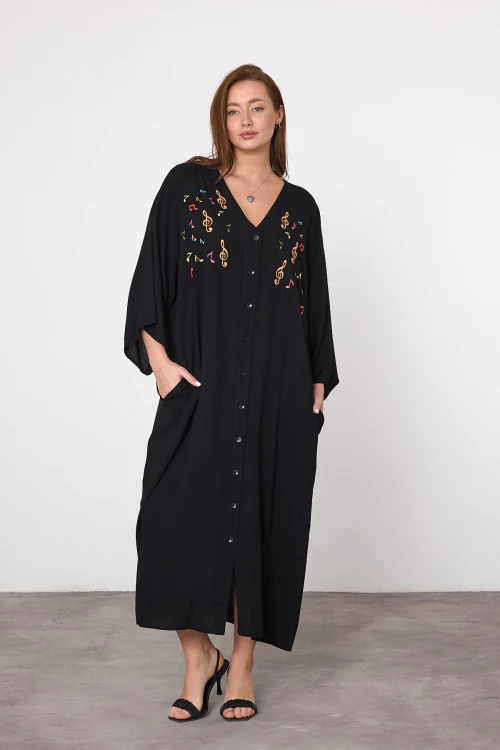 Siyah Nakış İşlemeli Maxi Boy Dokuma Viscon Elbise