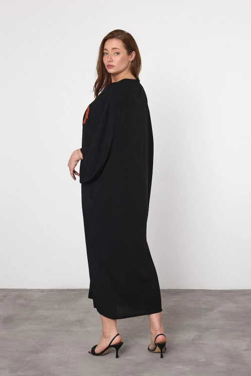 Siyah Nakış İşlemeli Maxi Boy Dokuma Viscon Elbise