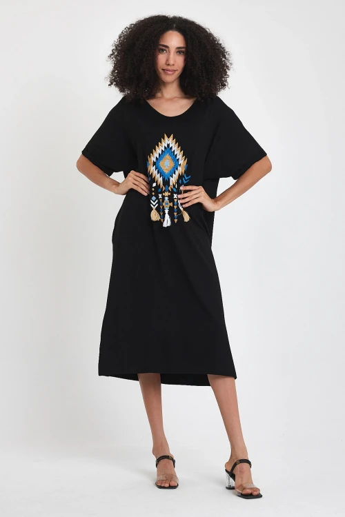 Maxi Boy Siyah Nakış İşlemeli Örme Viscon Elbise BCVL-251024