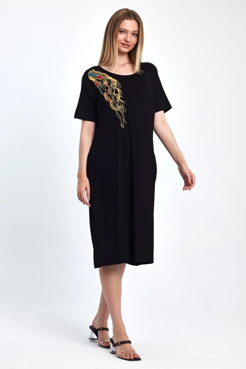 Maxi Boy Siyah Nakış İşlemeli Örme Viscon Elbise BCVL-251048