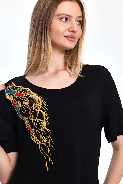 Maxi Boy Siyah Nakış İşlemeli Örme Viscon Elbise BCVL-251048