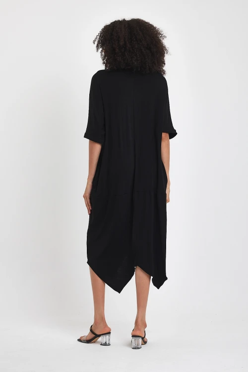 Siyah Nakış İşlemeli Örme Viscon Elbise