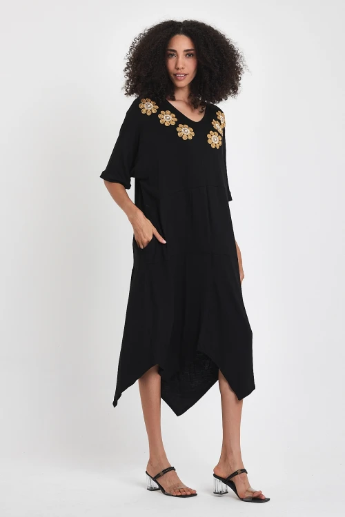 Siyah Nakış İşlemeli Örme Viscon Elbise