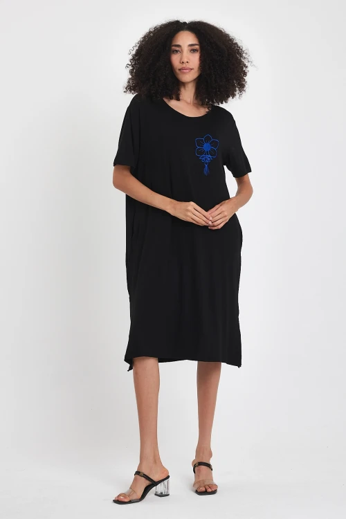 Maxi Boy Siyah Saks Nakış İşlemeli Örme Viscon Elbise BCVL-251023