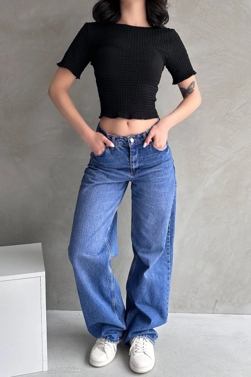 Siyah Sırt Dekolteli Basic Gofre Bluz