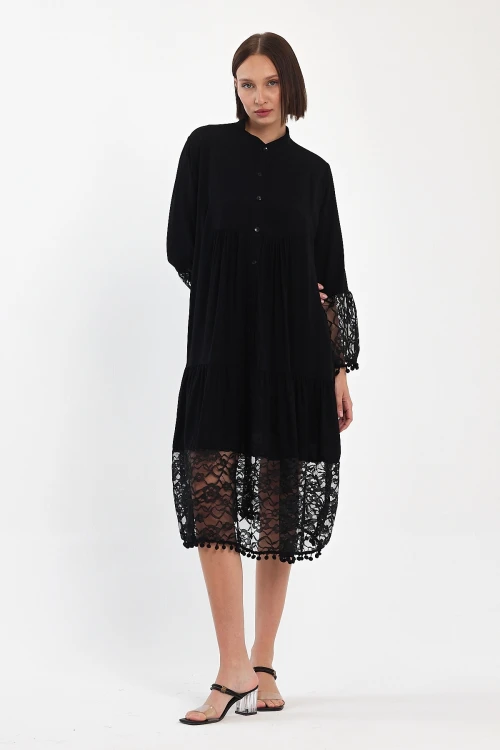 Siyah Tül Detaylı Uzun Boy Dokuma Viscon Elbise