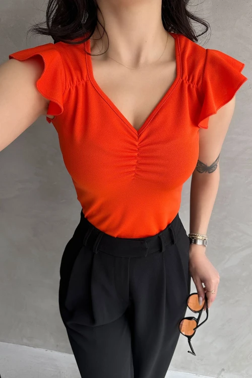 Turuncu V Yaka Omuzu Volan Detaylı Crep Bluz BCDF-252168