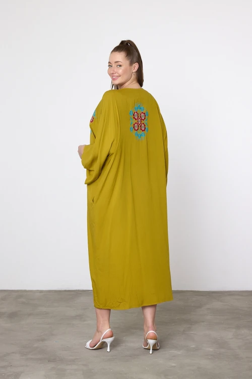 Maxi Boy Yağ Yeşili Nakış İşlemeli Dokuma Viscon Elbise BCVL-25V038