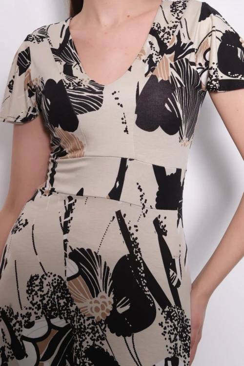 Bej Desenli V Yaka Belden Oturtmalı Viscon Yumuşak Dokulu Elbise BCVS-252001