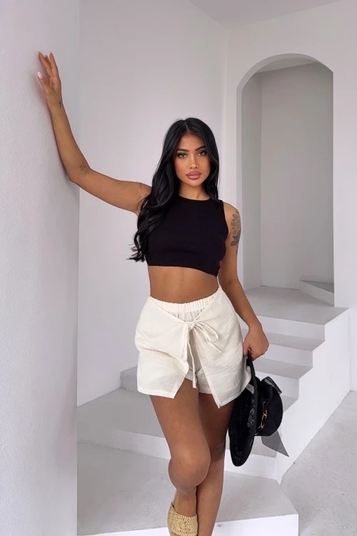 Ekru Kruvaze Bağlamalı Muslin Kumaş Keten Dokuma Şort BCBT-251002