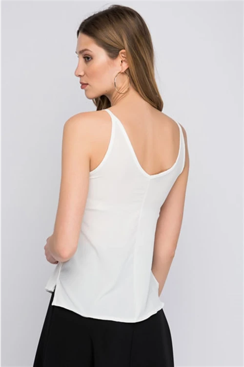 Ekru V Yaka İp Askılı Yırtmaçlı Dokuma Bluz CO-258121702