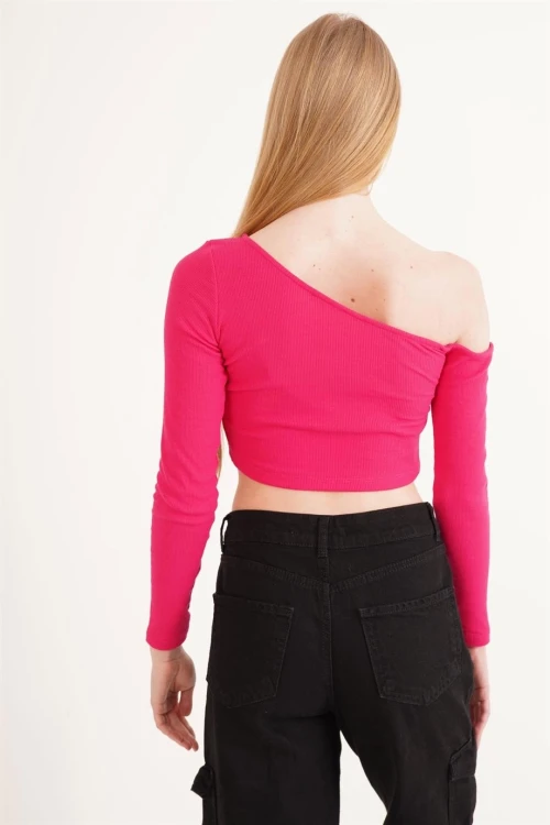 Fuşya Tek Omuz Dekolteli Uzun Kol Kaşkorse Bluz CO-2523254281