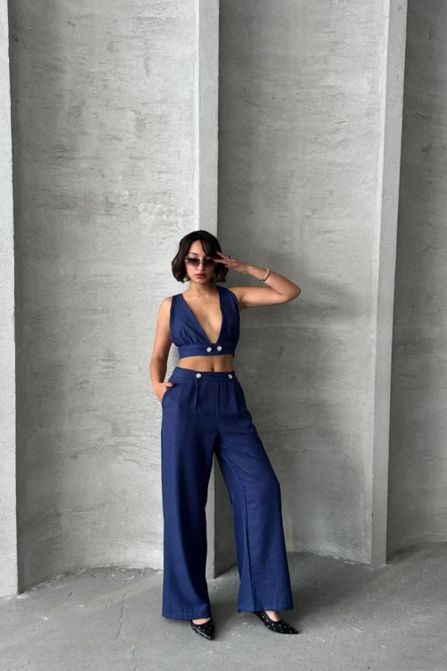 Lacivert Dekolteli Crop Bluz Ve Pantolonlu Keten Dokuma Alt Üst Takım BCHN-25255012