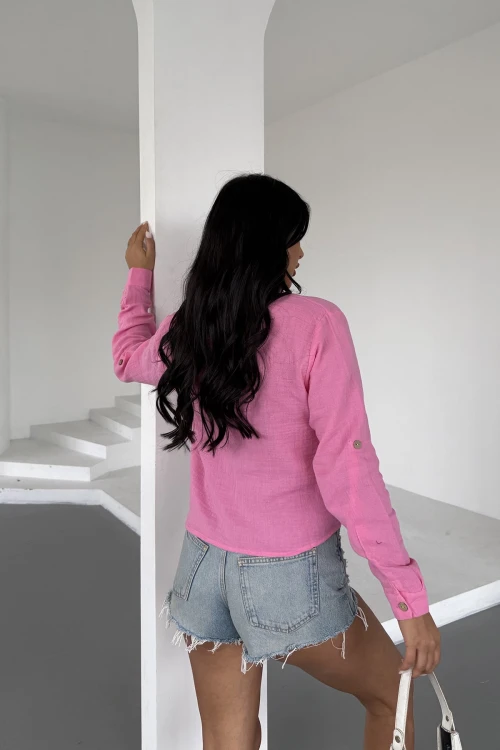 Pembe Tek Cepli Yarım Patlı Düğmeli Muslin Keten Dokuma Bluz BCBT-251004